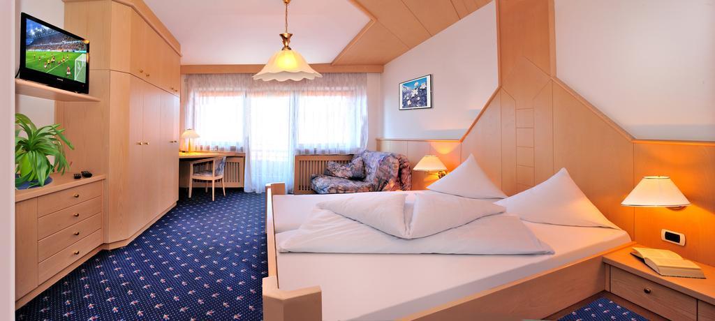 Hotel Hochrain Rasa Luaran gambar