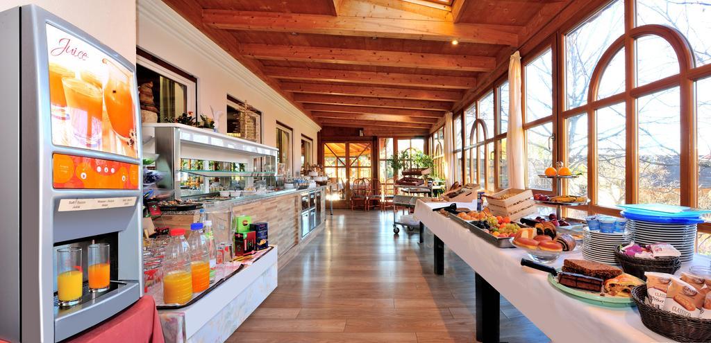 Hotel Hochrain Rasa Luaran gambar